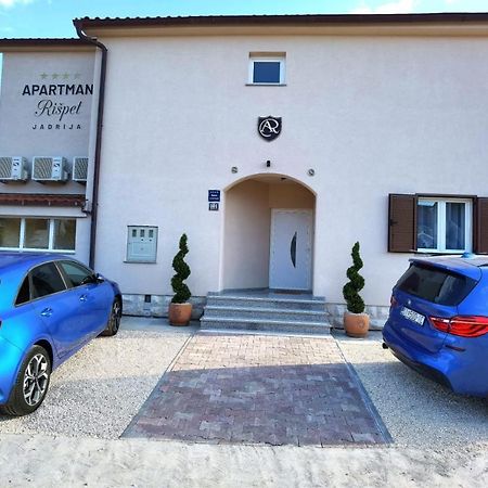 Apartmani Rispet Šibenik Eksteriør billede
