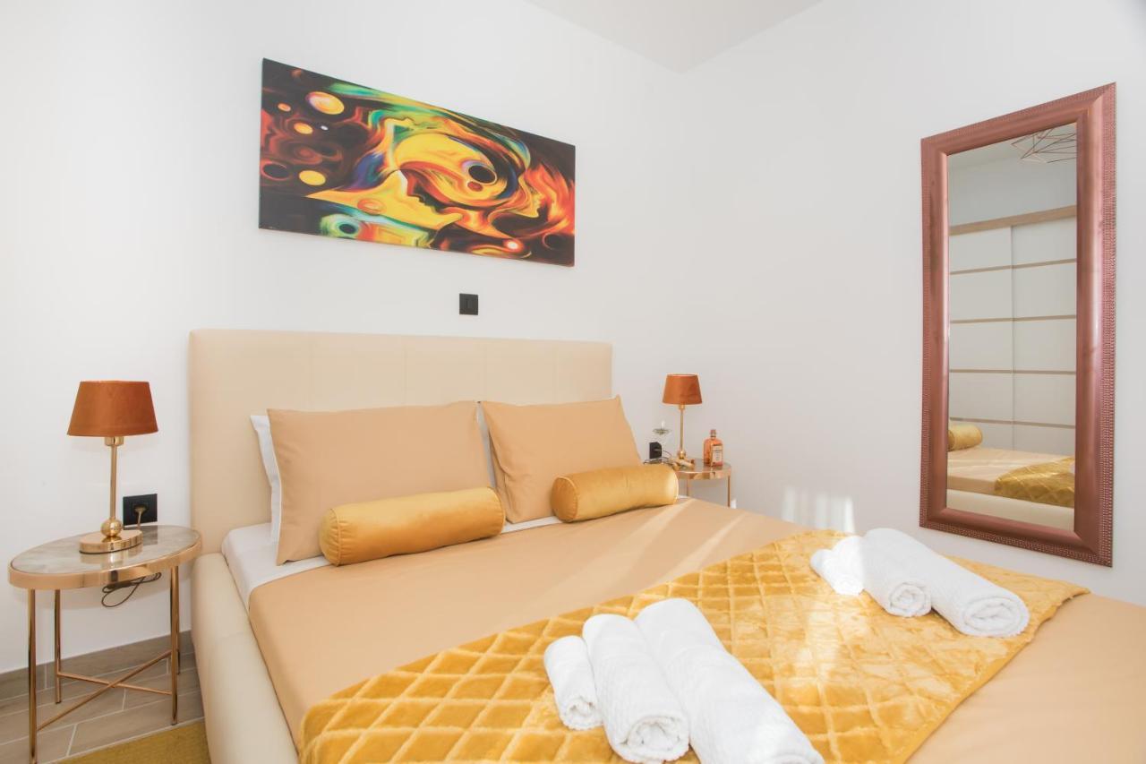 Apartmani Rispet Šibenik Eksteriør billede